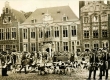 77 Vieux Bruxelles 1935 - Meute de chiens.jpg